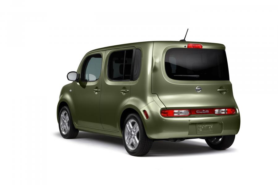  Nissan Cube 2011 года  (фото 3 из 6)